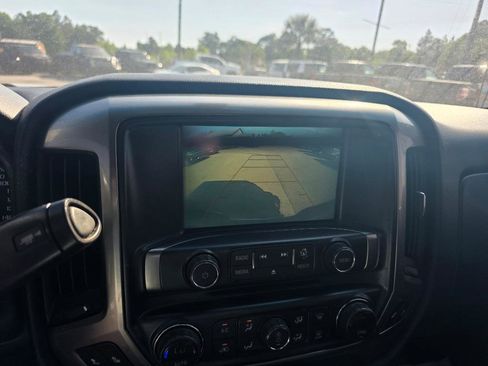 Used 2018 Chevrolet Silverado 1500 LT w/ All Star Edition image 8