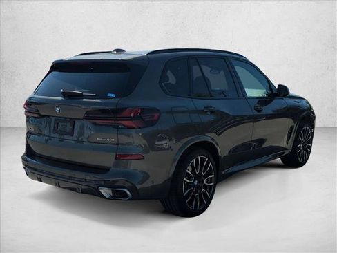 Used 2024 BMW X5 sDrive40i w/ M Sport Package RWD image 5