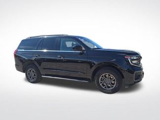 Used 2025 Ford Expedition Active AWD/4WD video 1