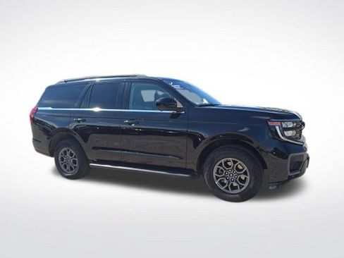 Used 2025 Ford Expedition Active AWD/4WD image 1