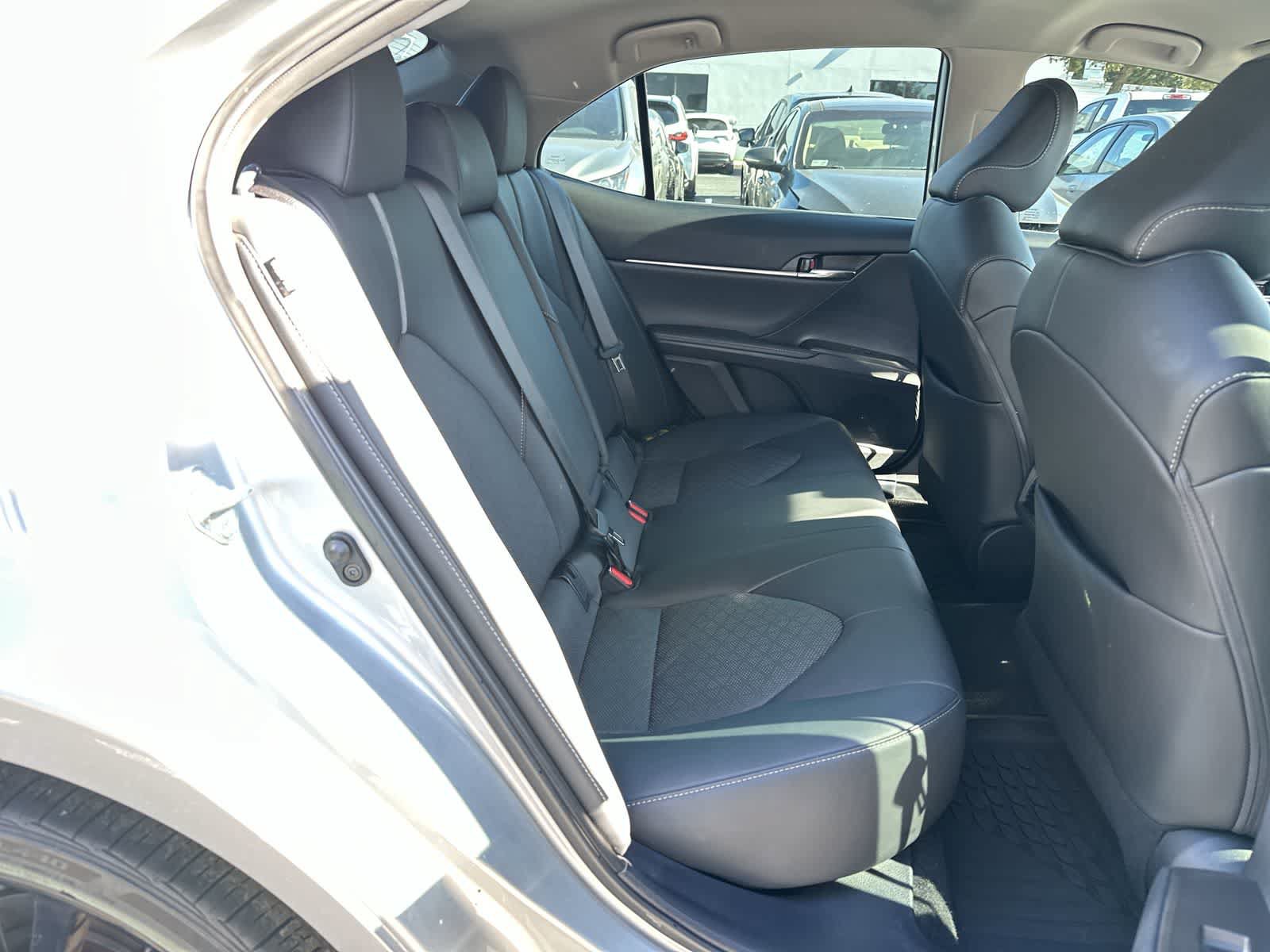 Used 2024 Toyota Camry XSE FWD image 18