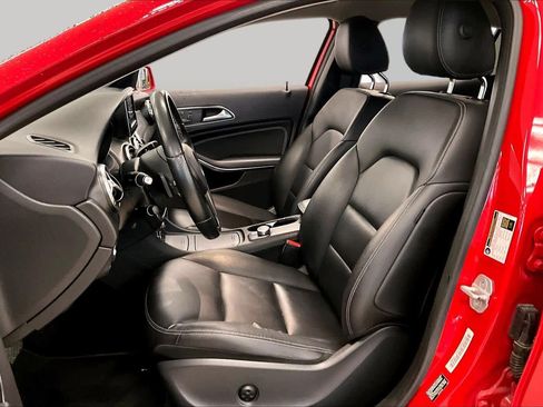 Used 2015 Mercedes-Benz GLA 250 image 7