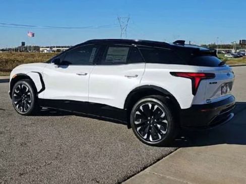 New 2026 Chevrolet Blazer EV RS FWD image 6
