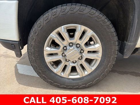 Used 2023 GMC Sierra 2500 Denali w/ Denali Ultimate Package AWD/4WD image 22