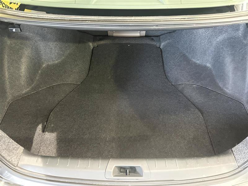 Used 2011 Honda Accord EX-L image 19