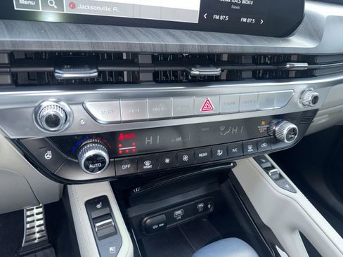 Used 2023 Kia Telluride SX image 21