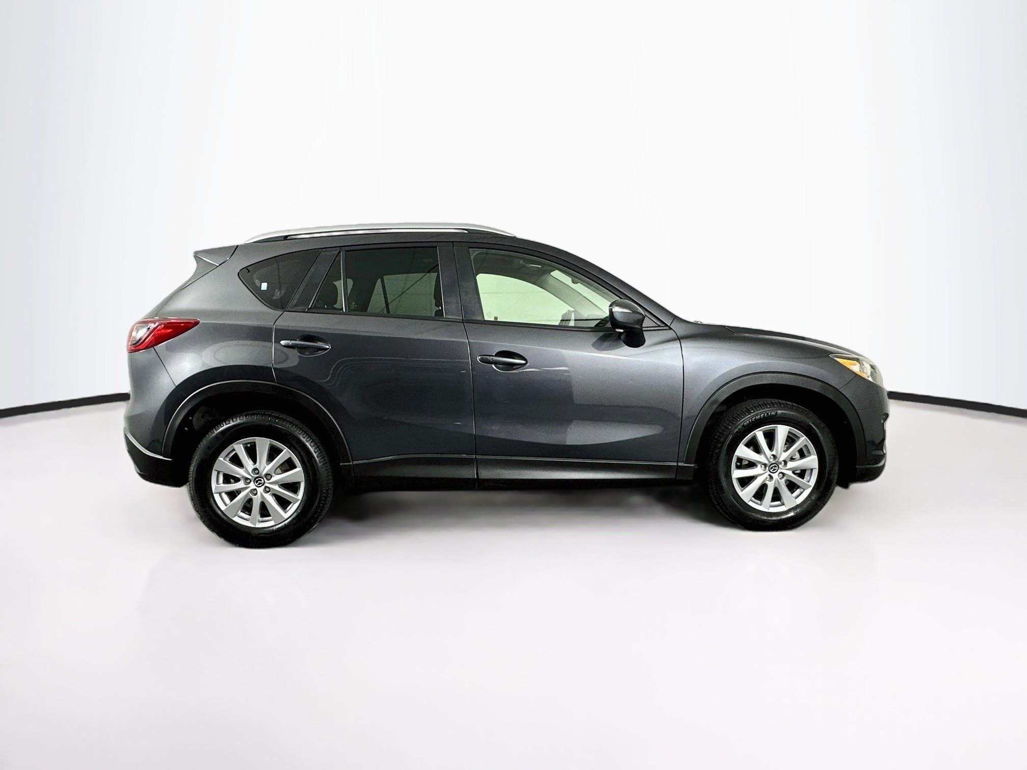 Used 2015 MAZDA CX-5 Touring w/ Bose/Moonroof Package FWD image 10