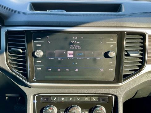 Used 2019 Volkswagen Atlas SEL image 34