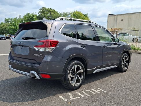 Used 2023 Subaru Forester Touring w/ Popular Package #2 AWD/4WD image 6