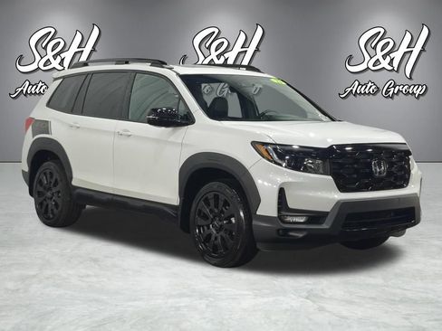 Used 2022 Honda Passport Elite image 2