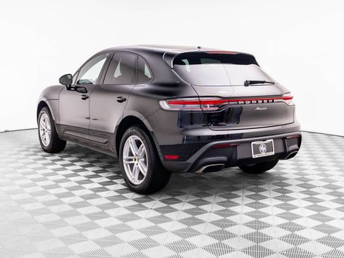 Certified 2026 Porsche Macan AWD/4WD image 3