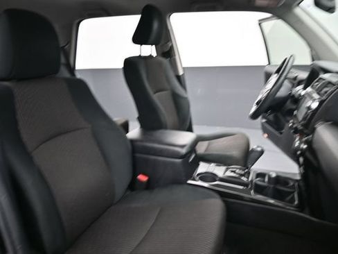 Used 2015 Toyota 4Runner Trail AWD/4WD image 26