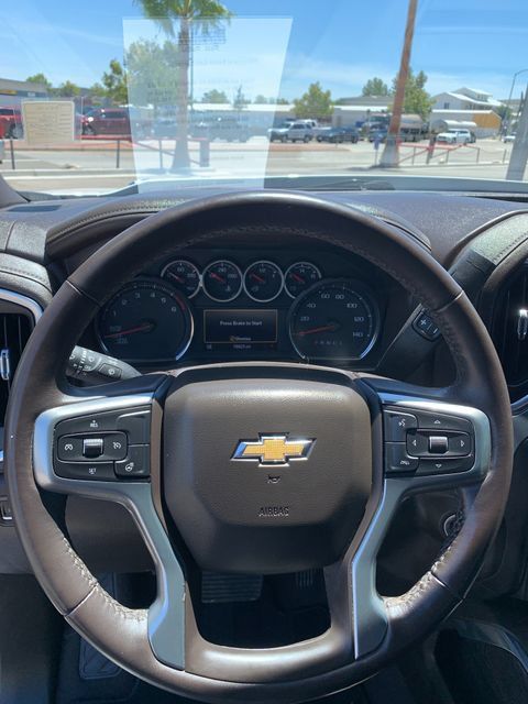 Certified 2022 Chevrolet Silverado 1500 LTZ AWD/4WD image 28