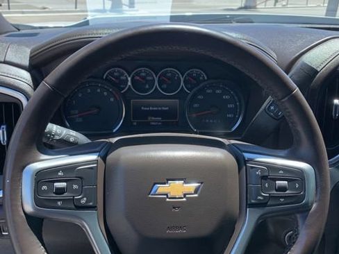 Certified 2022 Chevrolet Silverado 1500 LTZ AWD/4WD image 28