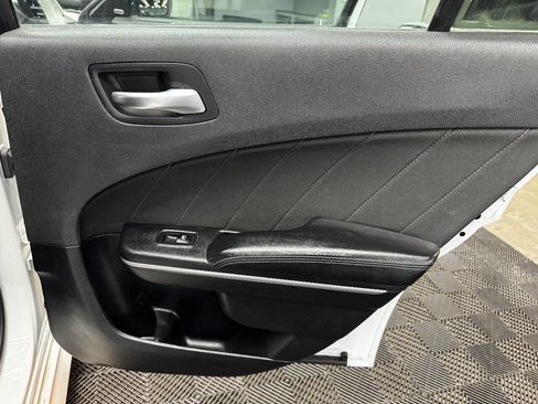 Used 2019 Dodge Charger GT w/ Driver Confidence Group image 50