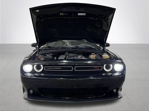Used 2018 Dodge Challenger R/T Scat Pack w/ Driver Convenience Group RWD image 5