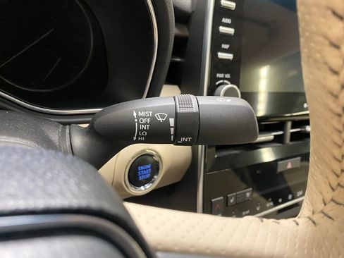 Used 2019 Toyota Avalon Limited w/ Advanced Safety Package image 32