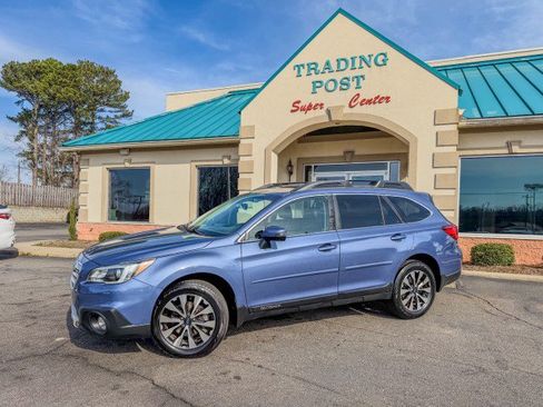 Used 2017 Subaru Outback 3.6R Limited image 23