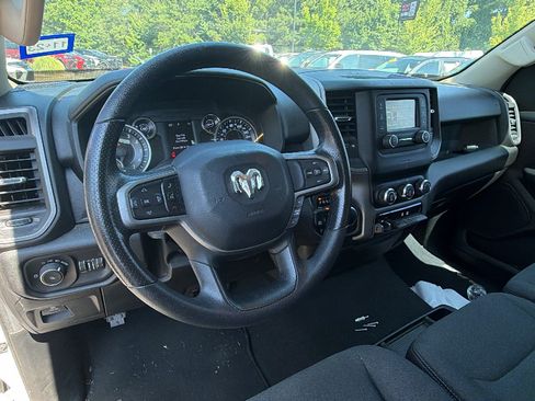 Used 2019 RAM 1500 Tradesman AWD/4WD image 24