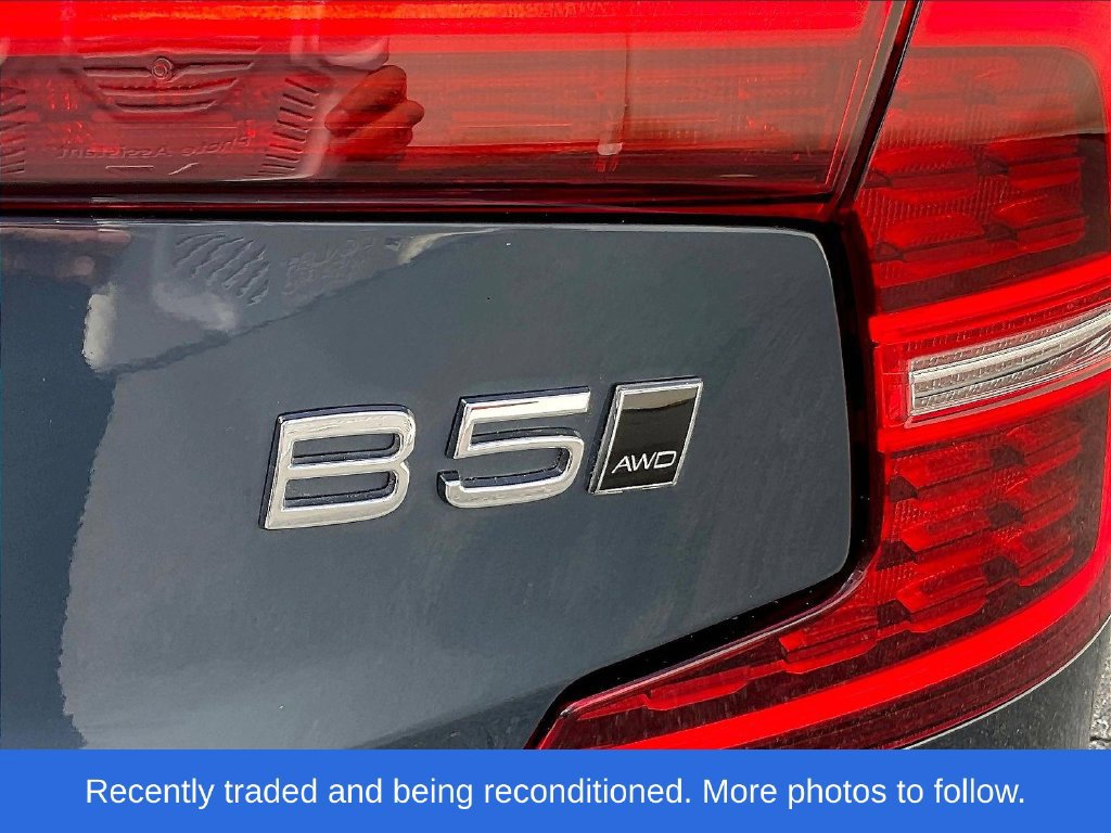Used 2024 Volvo S60 B5 Core AWD/4WD image 23