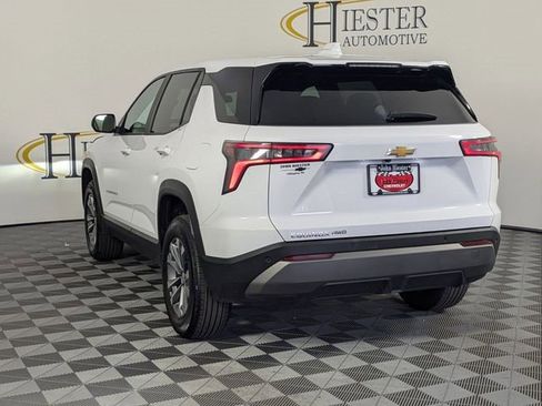 Used 2025 Chevrolet Equinox LT AWD/4WD image 4