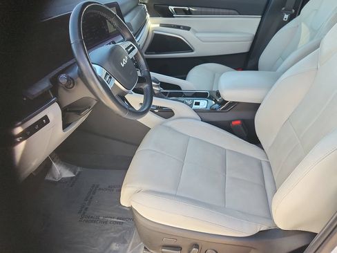 Used 2023 Kia Telluride SX AWD/4WD image 7