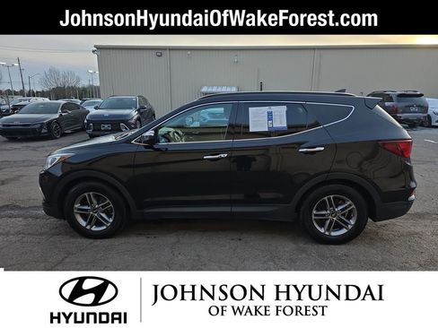 Used 2017 Hyundai Santa Fe Sport image 16