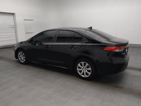 Used 2023 Toyota Corolla LE FWD image 3