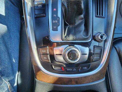 Used 2016 Audi Q5 2.0T Premium image 24