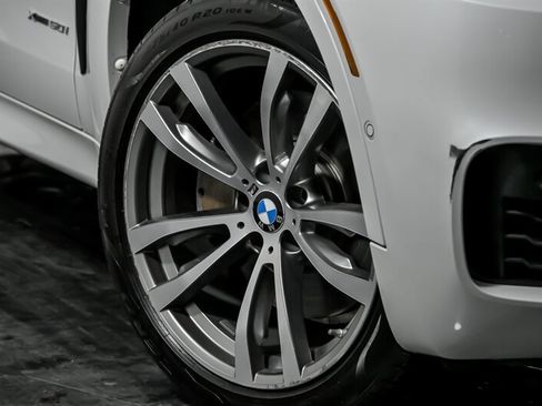 Used 2018 BMW X6 xDrive50i image 3