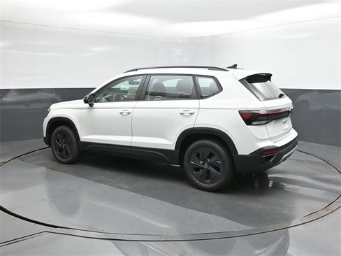 New 2025 Volkswagen Taos S image 5