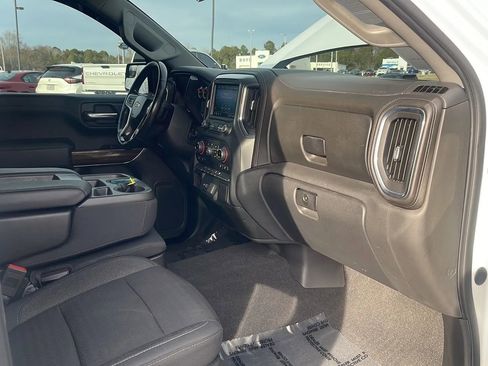 Used 2020 Chevrolet Silverado 1500 LT w/ All-Star Edition image 32