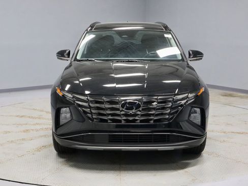 Certified 2024 Hyundai Tucson Limited FWD image 8