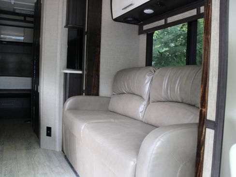 Used 2016 Mercedes-Benz Sprinter 3500 w/ Swivel Seat Package image 43