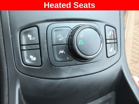 Used 2020 GMC Terrain SLE w/ Driver Convenience Package FWD image 16