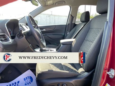 Used 2018 Chevrolet Equinox LT FWD image 10