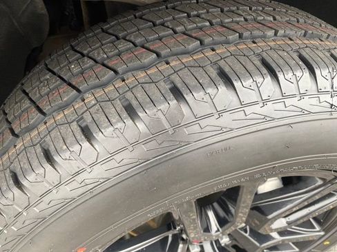 Certified 2023 GMC Sierra 1500 Elevation image 23