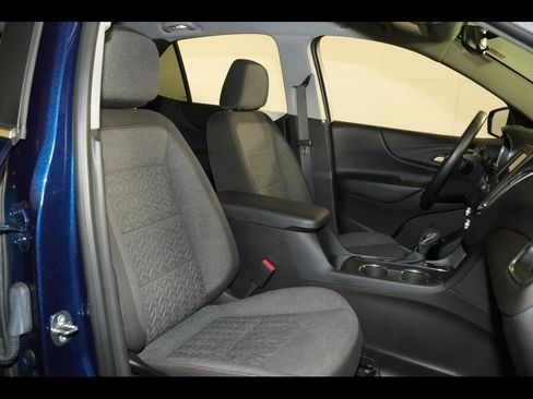 Used 2023 Chevrolet Equinox LT image 27