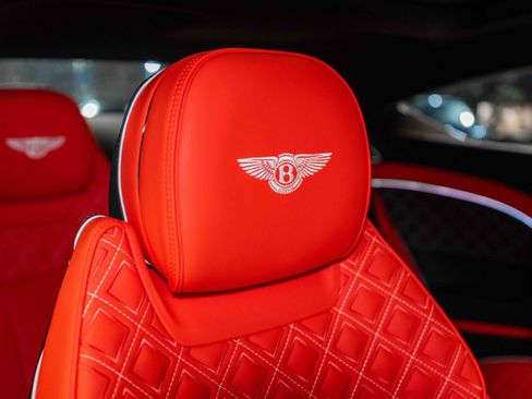 Used 2024 Bentley Continental GT V8 image 20