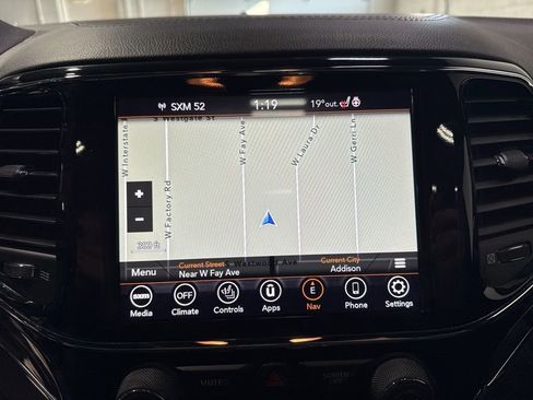 Used 2020 Jeep Grand Cherokee Overland image 25