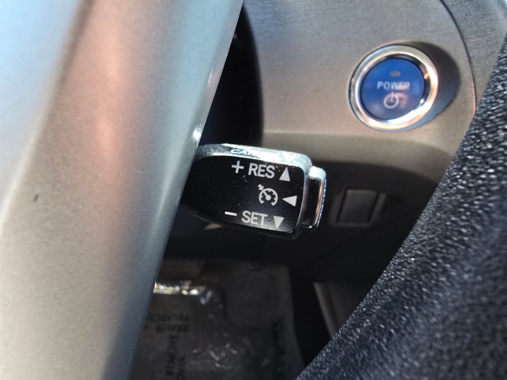 Used 2015 Toyota Prius Two FWD image 7