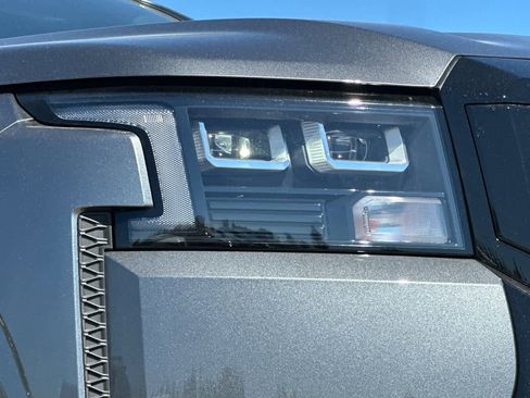 New 2026 Nissan Frontier SV image 29