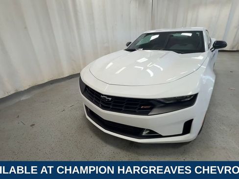 Certified 2023 Chevrolet Camaro LT w/ RS Package image 5