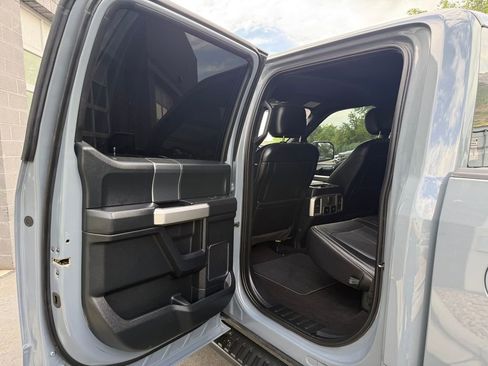 Used 2019 Ford F150 Lariat w/ Equipment Group 502A Luxury AWD/4WD image 38