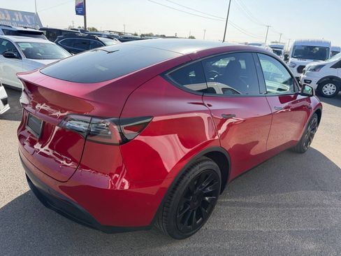 Used 2023 Tesla Model Y Long Range AWD/4WD image 6