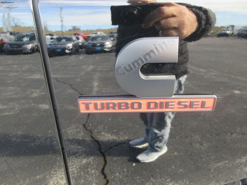 Used 2025 RAM 3500 Big Horn image 12