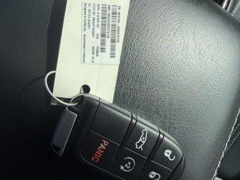 Used 2017 Chrysler 300 S w/ 300S Premium Group image 37