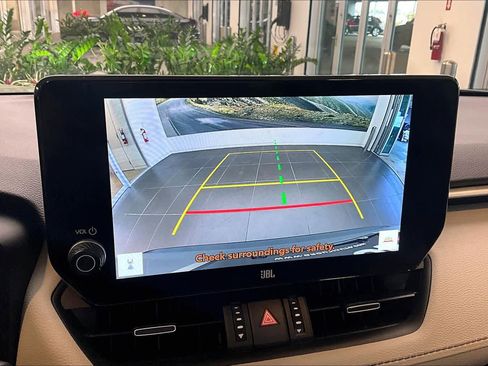 Used 2023 Toyota RAV4 Limited image 30