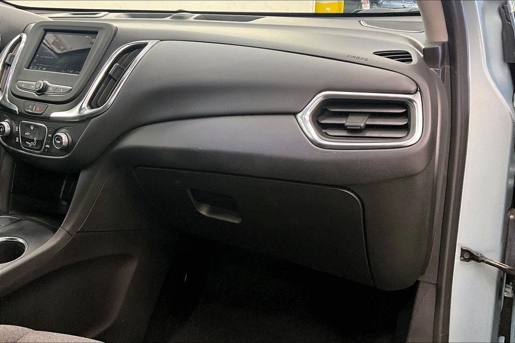 Used 2022 Chevrolet Equinox LT FWD image 15