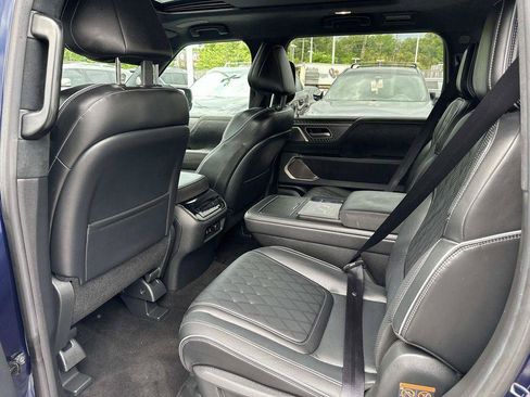 Used 2025 INFINITI QX80 Autograph w/ Autograph Exterior Package AWD/4WD image 34